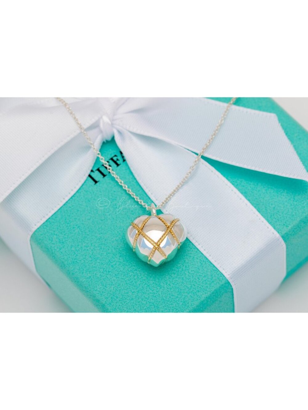 RARE Tiffany & Co. Vintage "Quilt Heart" Necklace Puffed 18k Gold Rope Pendant - Picture 7 of 8
